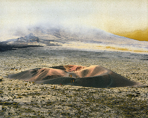 Matthieu Gafsou, Pétrole III, 2022. Tirage pigmentaire contrecollé sur aluminium et encadré, tirage: 32x 40 cm, Matthieu Gafsou & Galerie C.