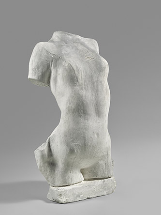 Auguste Rodin, Torse de Jeune Femme cambrée, grand modèle, 1909, Plâtre, S.5686. © musée Rodin, ph. H. Lewandowski.