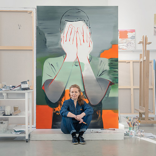 Françoise Pétrovitch dans son atelier, 2021. © Hervé Plumet Courtesy Semiose.