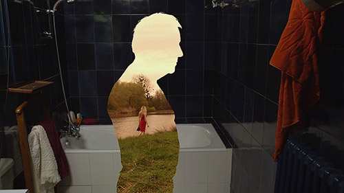 Sebastien Loghman, Puzzle – Iterative Memories of Cantor Dust Man, 2010. Film vidéo en relief, 3 min 35 s. © Adagp, Paris 2023.