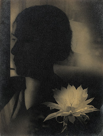 Sans titre, vers 1930, Épreuve gélatino-argentique, 24 × 18,2 cm. MK2 Kreations. Yossi Raviv-Moi Ver Archive. © Yossi Raviv-Moi Ver Archive. Photo © Centre Pompidou/Bertrand Prévost.