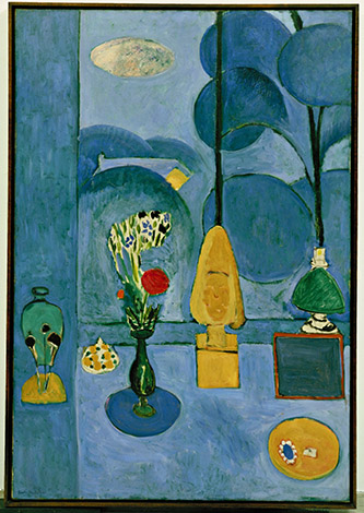 Henri Matisse, The Blue Window, 1913. Huile sur toile / Oil on canvas. 130.8 x 90.5 x 0.0 cm. © Succession H. Matisse 2024. © Digital image, The Museum of Modern Art, New York / Scala, Florence.