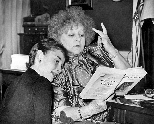 Colette et Audrey Hepburn, 1951. Crédit photo : Bridgeman images.
