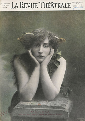 Colette en couverture de La Revue théâtrale, photo par Maurice Couture. BnF, Littérature et art.