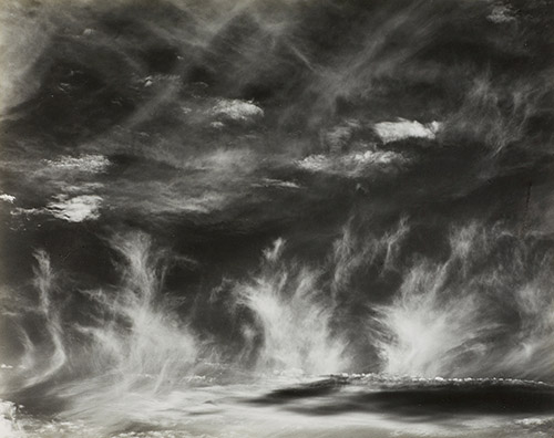 Edward Weston, Clouds, Santa Monica, 1936. © Center for Creative Photography, Arizona Board of Regents / Edward Weston, Adagp, Paris, 2025. Courtesy Wilson Centre for Photography.