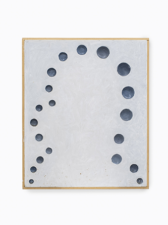 Igor Ckelkovski, Panneau « Mère et Enfant », 1991. Huile sur bois, perforation, 62 x 51.5 x 2 cm.