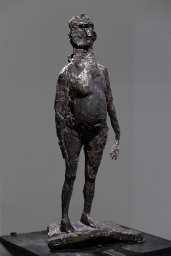 Germaine Richier, Le Pentacle, 1954. Bronze patiné foncé, 80 × 36 × 23 cm. Pinault Collection. © Adagp, Paris, 2025.