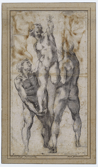 Michelangelo Buonarroti, dit Michel-Ange, Deux hommes nus en portant un troisième debout, Vers 1504. Pierre noire, estompe, stylet. Paris, musée du Louvre, département des Arts graphiques. © 2013 Musée du Louvre, dist. GrandPalaisRmn - Suzanne Nagy.