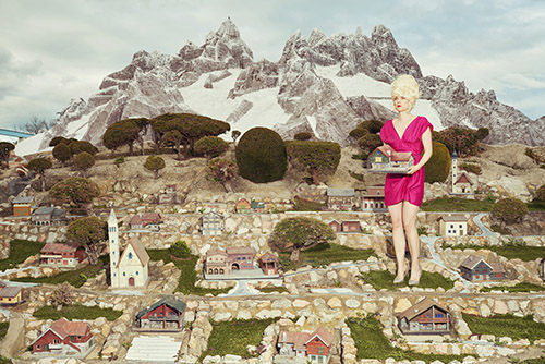 Kourtney Roy, The Alps from the series LAST PARADISE. © Kourtney Roy pour le Prix Swiss Life à 4 mains 2024-2025.